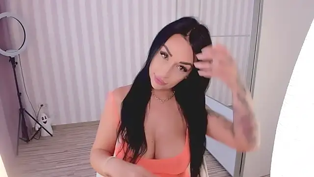 oh julya online show from 10/23/25, 12:15