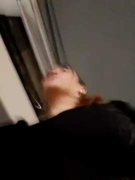 miss berlyn online show from 11/04/25, 12:21