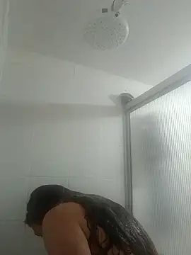 miss berlyn online show from 11/12/25, 02:45