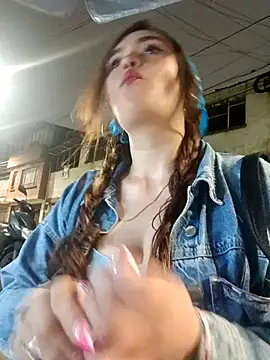 miss berlyn online show from 12/21/25, 02:51