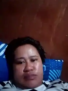 Marianne9822 online show from 12/02/25, 11:04