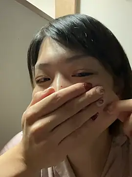 Snapshot of usako_2025 chatting on 02/01/26, 02:04 usako 2025 online show from 02/01/26, 02:04