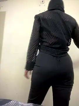 Snapshot of maya_telugu_22 chatting on 01/08/26, 04:53 maya telugu 22 online show from 01/08/26, 04:53