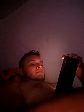 Hotguys111 online show from 10/09/25, 04:21