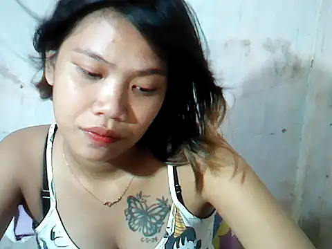 Snapshot of MorenaLovelyPinay24 chatting on 10/05/25, 09:51 MorenaLovelyPinay24 online show from 10/05/25, 09:51