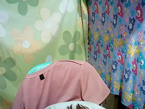 MorenaLovelyPinay24 online show from 02/08/26, 10:07