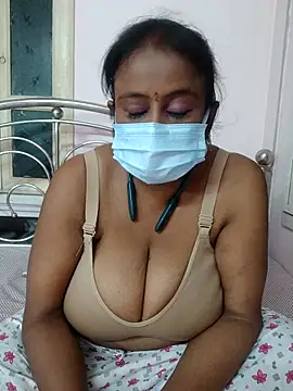 Snapshot of Barna_Love chatting on 09/12/25, 05:35 Barna Love online show from 09/12/25, 05:35