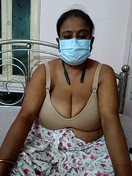 Snapshot of Barna_Love chatting on 09/16/25, 06:31 Barna Love online show from 09/16/25, 06:31