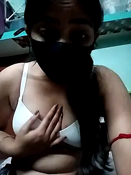 Snehabeauti online show from 10/15/25, 05:24