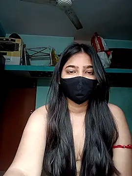 Snapshot of Snehabeauti chatting on 03/10/26, 04:06 Snehabeauti online show from 03/10/26, 04:06