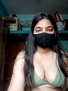 Snapshot of Snehabeauti chatting on 03/11/26, 03:56 Snehabeauti online show from 03/11/26, 03:56