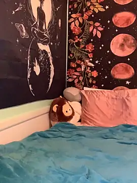 angelbliss10100 online show from 12/17/25, 02:34