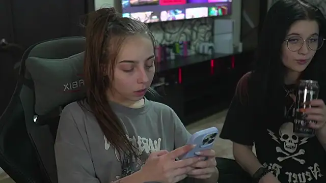 lis silver online show from 10/14/25, 03:35