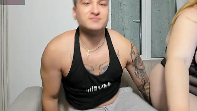 MarcusSophie online show from 10/22/25, 03:34