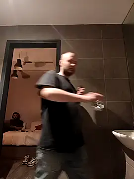 str8matesirishoz online show from 04/21/26, 08:44