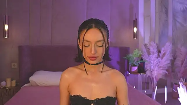 AdoraCortes online show from 04/22/26, 05:10