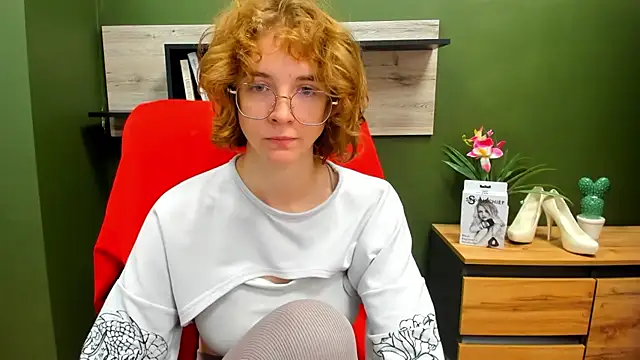 juicyPenny online show from 09/17/25, 06:26