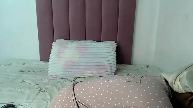 Abby 108 online show from 10/10/25, 07:02