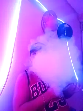 Snapshot of RandalHot chatting on 11/28/25, 01:03 RandalHot online show from 11/28/25, 01:03