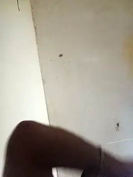 Snapshot of RandalHot chatting on 11/30/25, 08:18 RandalHot online show from 11/30/25, 08:18