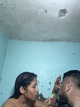 Snapshot of RandalHot chatting on 12/15/25, 07:23 RandalHot online show from 12/15/25, 07:23