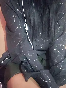 Snapshot of dream_Naughty_girl chatting on 10/28/25, 12:30 dream Naughty girl online show from 10/28/25, 12:30