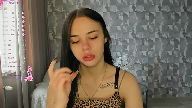 Kseni a online show from 04/21/26, 06:52