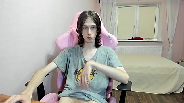 eleganc3 online show from 09/28/25, 08:58