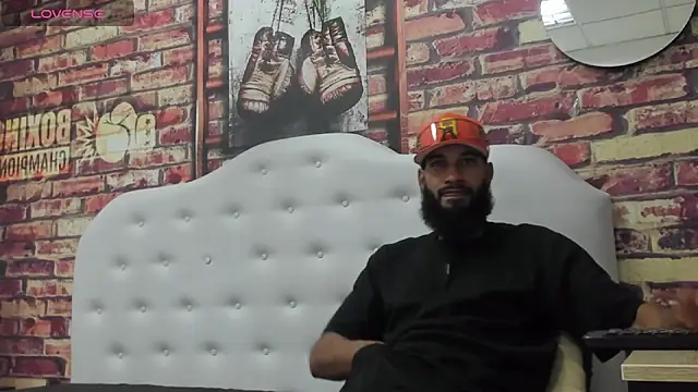 Damian Shakur online show from 11/29/25, 12:19