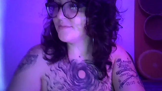 Blue Liz online show from 09/23/25, 12:41