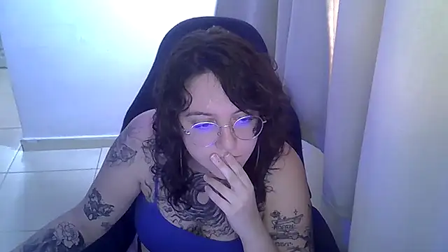 Blue Liz online show from 10/09/25, 05:22