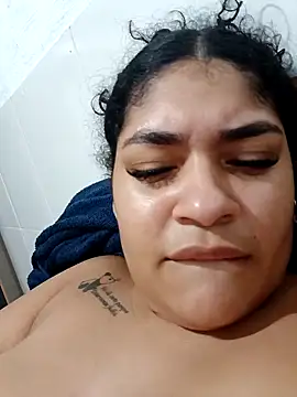 euseila98 online show from 12/17/25, 01:55