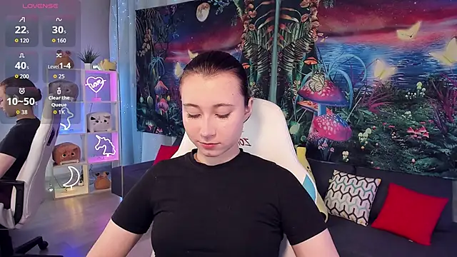 ClaraParks online show from 09/22/25, 06:21