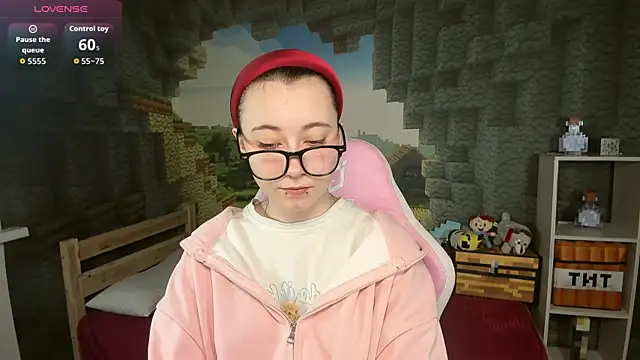 ClaraParks online show from 01/05/26, 06:33