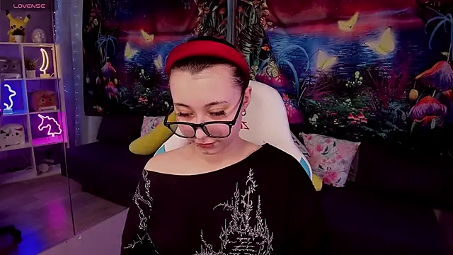 ClaraParks online show from 03/07/26, 07:11