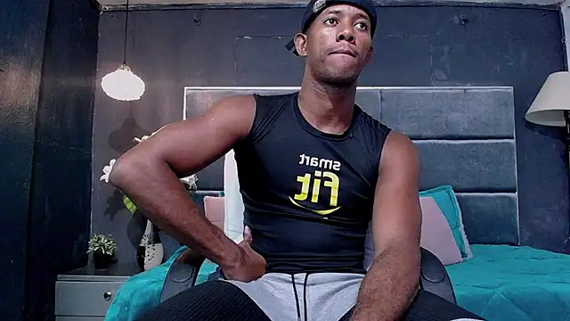 Snapshot of blackbignude chatting on 11/16/25, 01:33 blackbignude online show from 11/16/25, 01:33