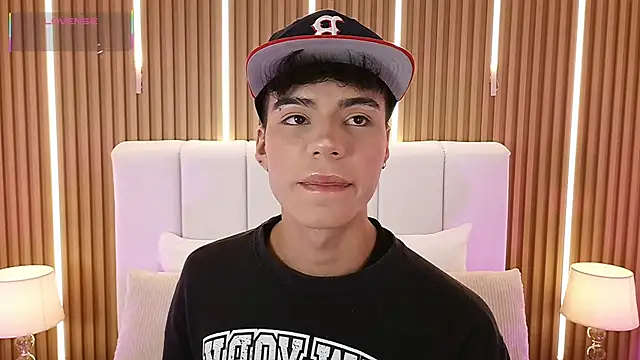 Dulcey  online show from 02/19/26, 04:19