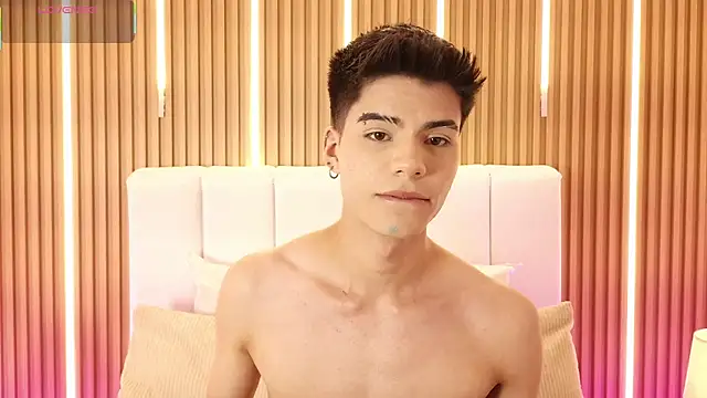 Dulcey  online show from 03/31/26, 04:57