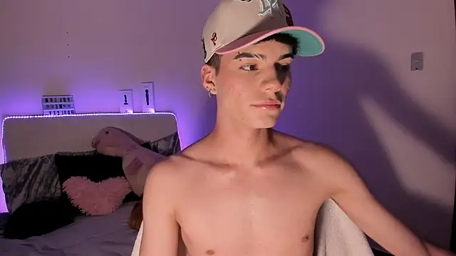 Dulcey  online show from 04/24/26, 09:12