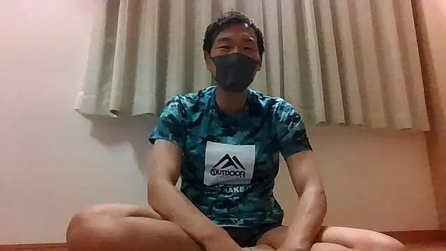 Snapshot of koukou322 chatting on 10/06/25, 09:51 koukou322 online show from 10/06/25, 09:51
