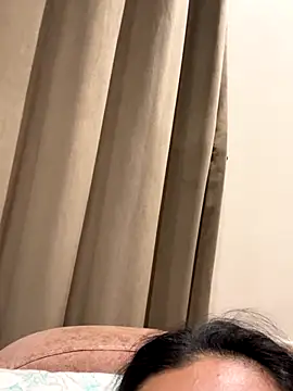 desitease online show from 10/30/25, 04:58