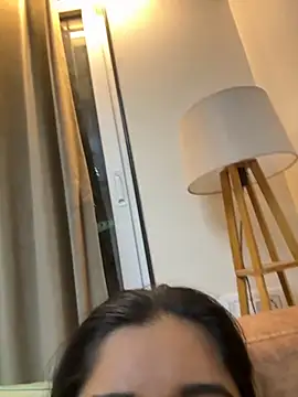 desitease online show from 12/04/25, 05:54