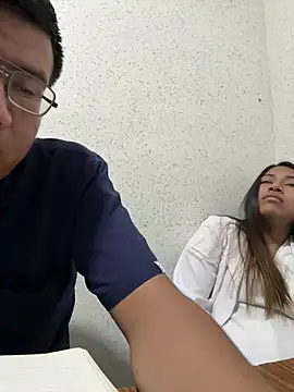 Snapshot of Daliz chatting on 12/01/25, 07:02 Daliz online show from 12/01/25, 07:02