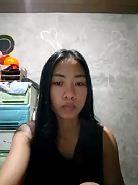 SweetMissPinay18 online show from 05/25/26, 07:31