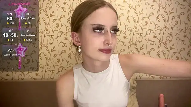 kittywithu online show from 10/04/25, 04:49