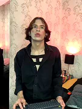 danny rios20 online show from 10/04/25, 12:36