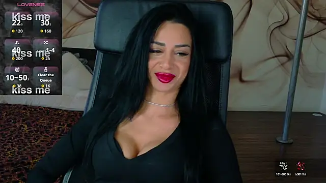 NaomiScarlet online show from 10/11/25, 08:57