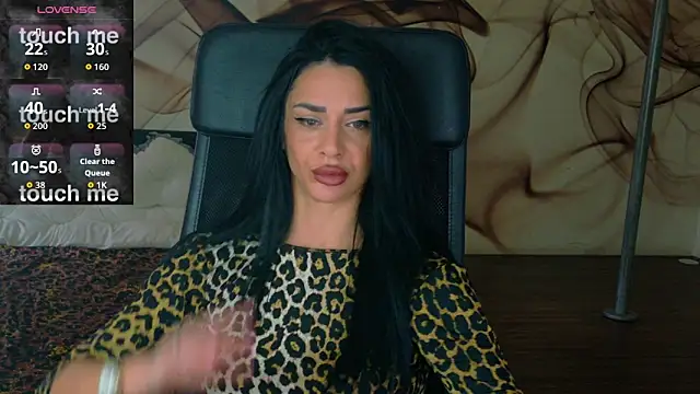 NaomiScarlet online show from 11/06/25, 09:32