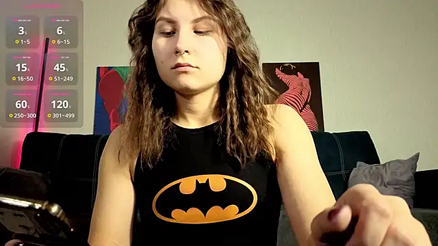 TrixiBell online show from 11/05/25, 04:34