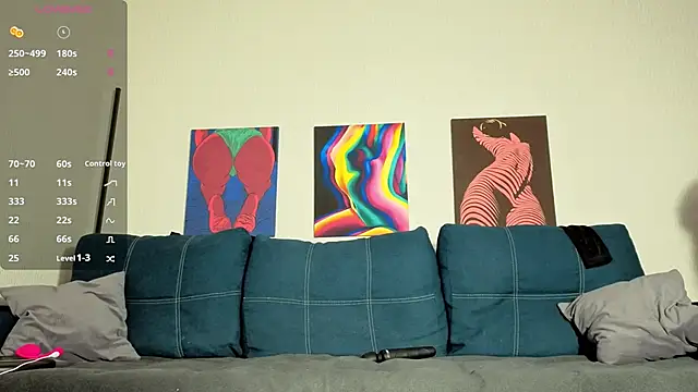 TrixiBell online show from 03/04/26, 04:29